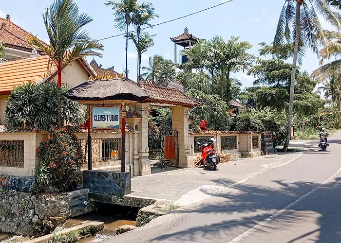 Clement House ベッド・アンド・ブレックファスト ウブド